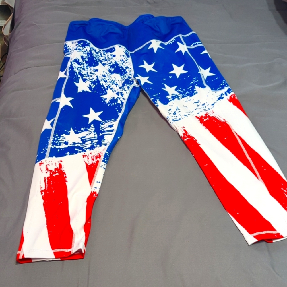 Brand new CVG crop leggings
